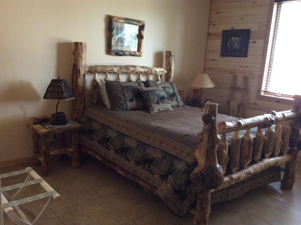 Elktrace Bed And Breakfast 파고사스프링스 외부 사진