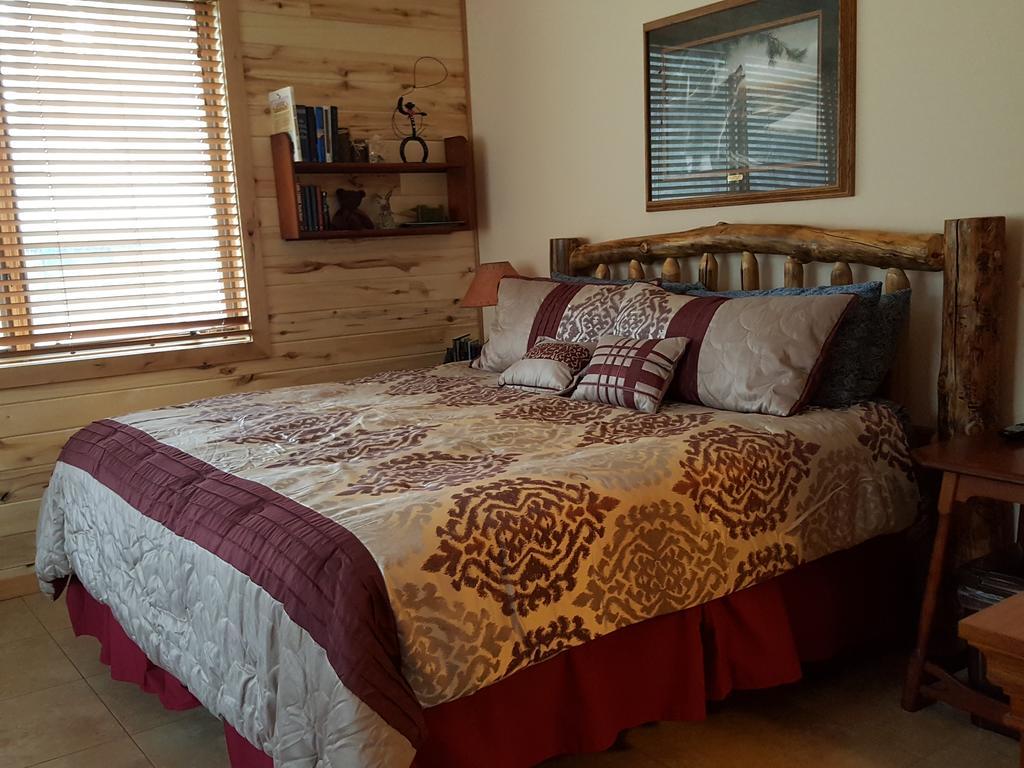 Elktrace Bed And Breakfast 파고사스프링스 외부 사진