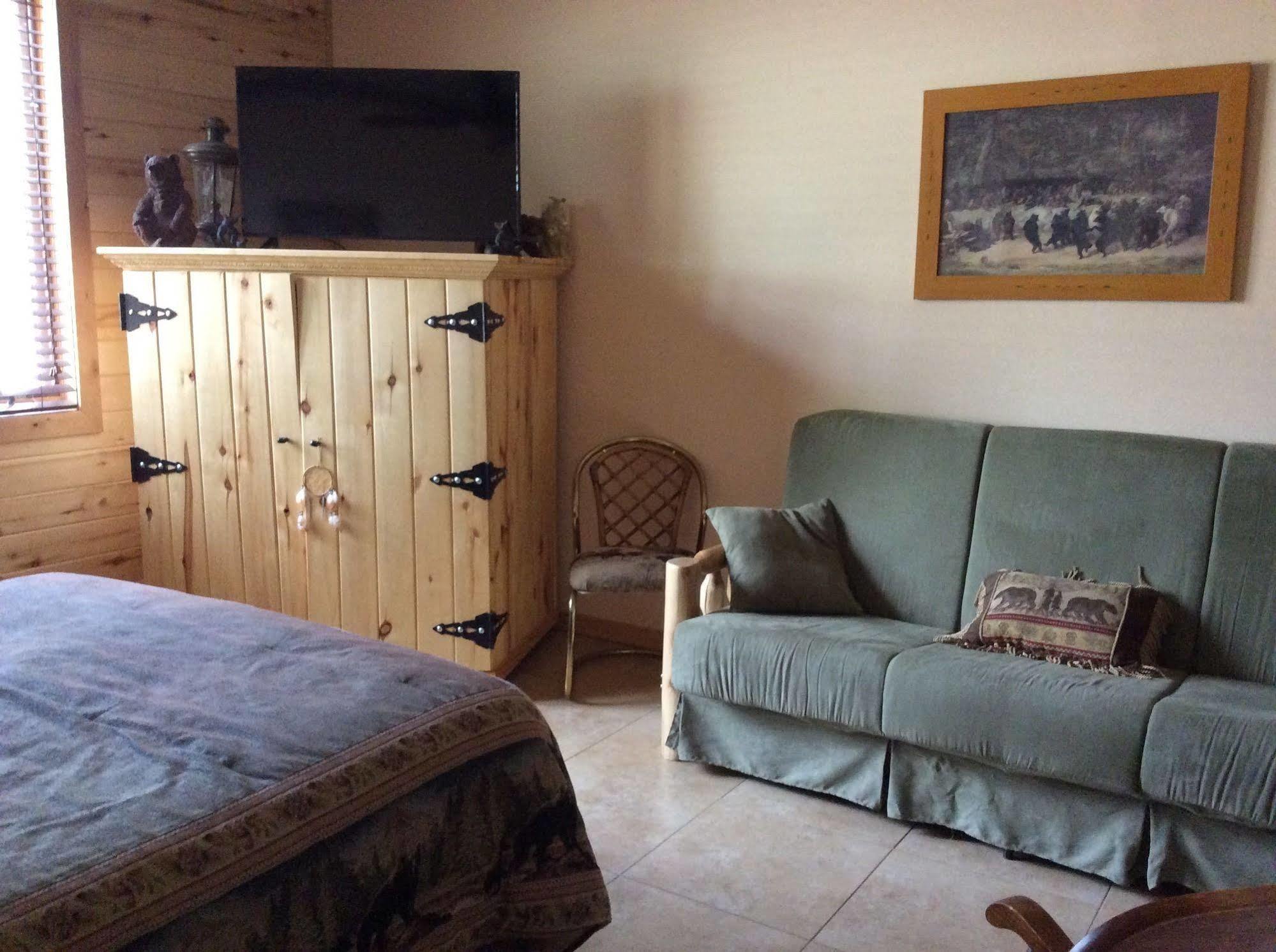 Elktrace Bed And Breakfast 파고사스프링스 외부 사진